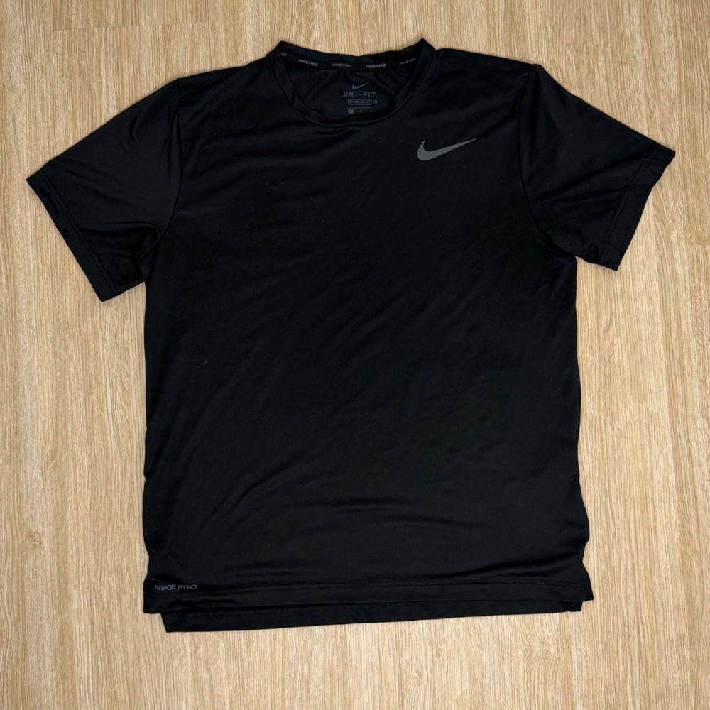 Nike Men's Short Sleeve Black Tee